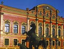 Tours to St. Petersburg